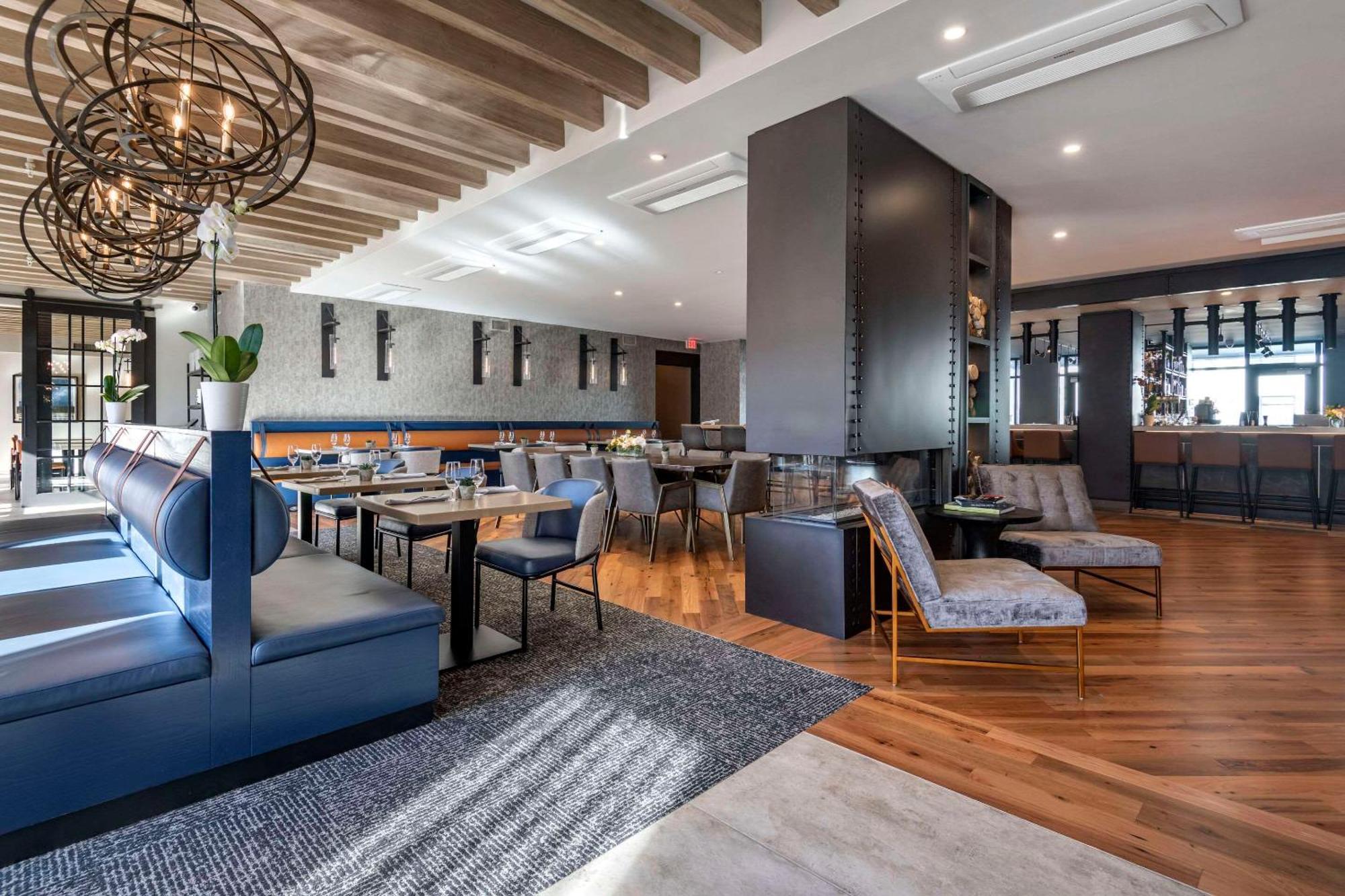 Cambria Hotel Portland Downtown Old Port Zewnętrze zdjęcie