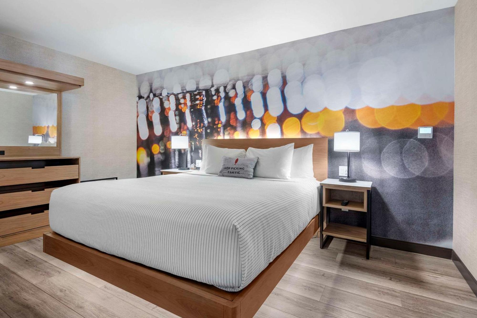 Cambria Hotel Portland Downtown Old Port Zewnętrze zdjęcie